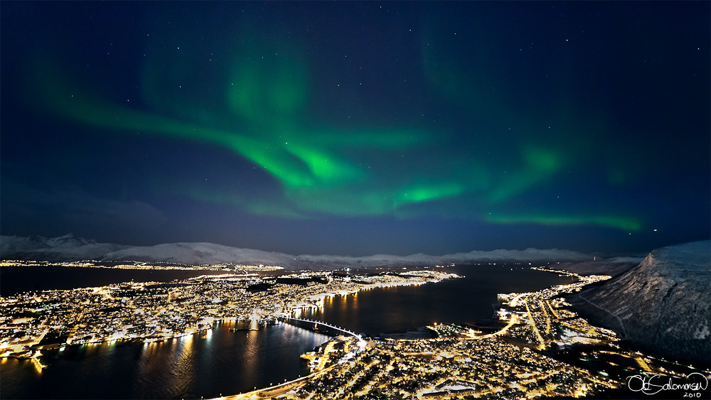 Colorful Northern Lights in Tromsø