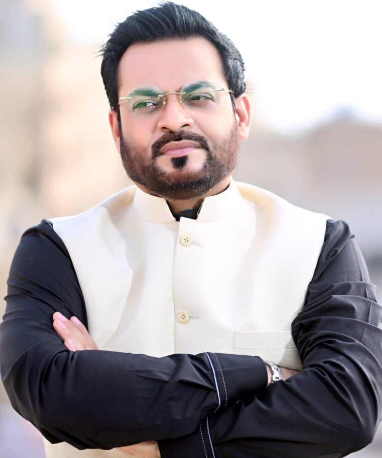 Dr Aamir Liaquat Hussain