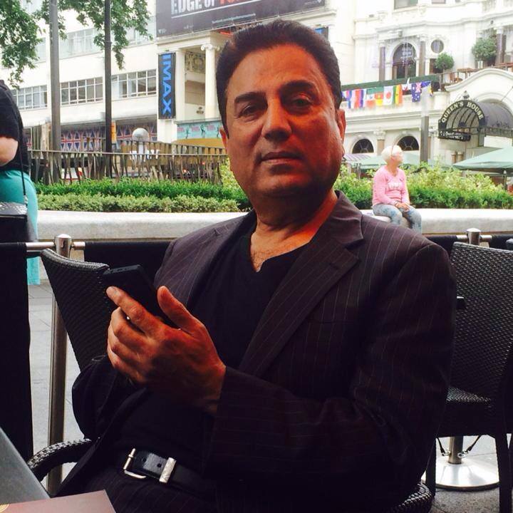 Naeem Bokhari Biography