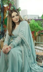 Armeena Khan Biography