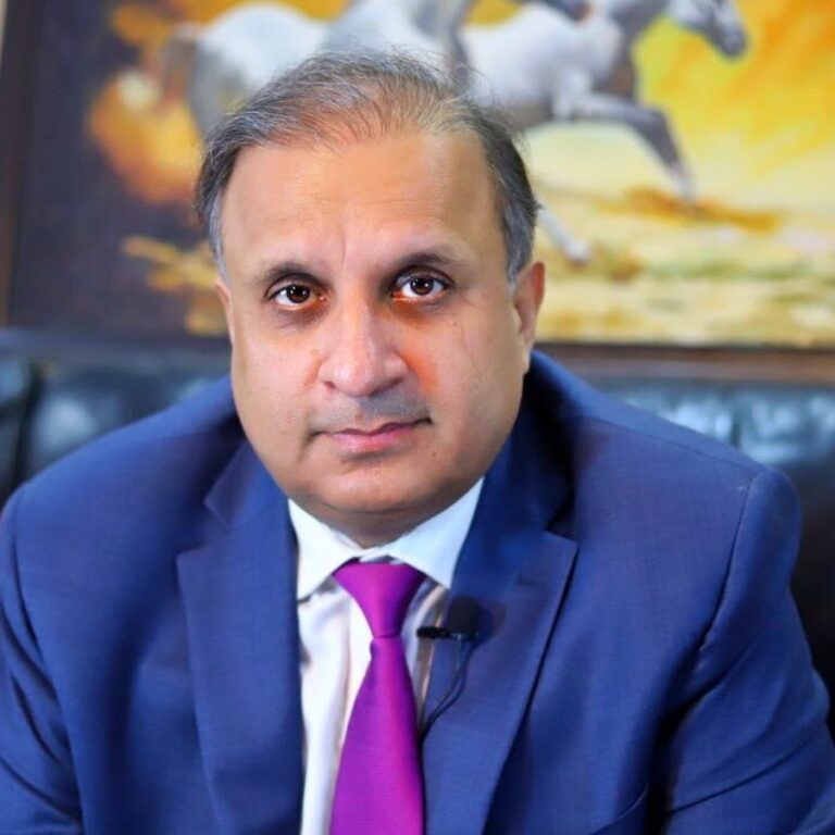 Rauf Klasra Biography